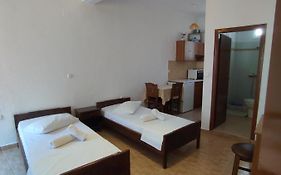 Chrysa'S Studios